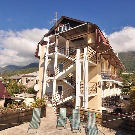 U Ruslana Guest House กากรา ภายนอก รูปภาพ