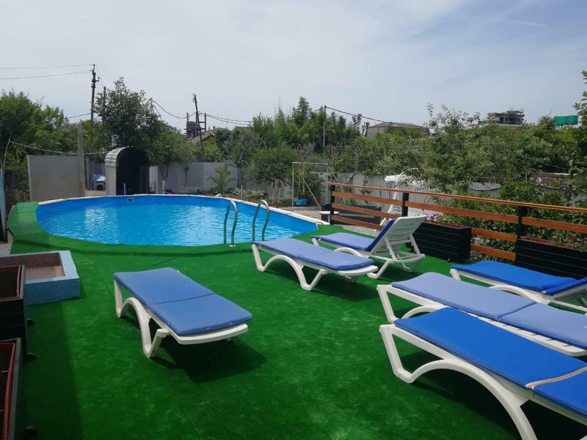 U Ruslana Guest House กากรา ภายนอก รูปภาพ
